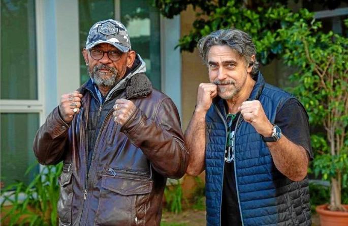Die beiden Gründer der Associació Tardor, Jonny Darder (l.) und Toni Bauzá. Beide bekämpfen den Stress, den die Aufgaben mit sich bringen, im Ring. Darder im klassichen Box-Stil und Bauzá beim Thai-Boxen.