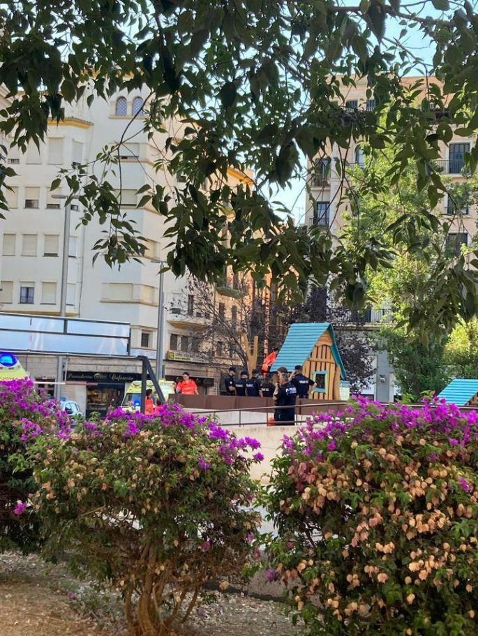 Direkt vor der beliebten Markthalle Mercat de l'Olivar in Palma de Mallorca ist die Männerleiche gefunden worden.