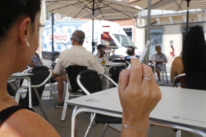 elfbar elfa master akku Radikales Rauchverbot auf Mallorca – auch im Freien main image 0