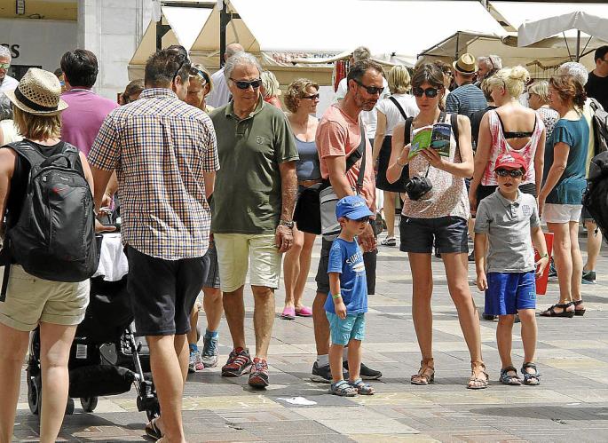  Wer vom 1. Juli an als Tourist nach Mallorca kommt und im Hotel oder in ähnlichen Unterkünften übernachtet, muss Übernachtungs