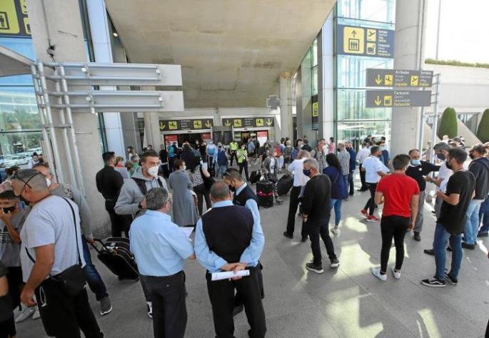 283 internationale Flüge standen am Samstag auf Mallorcas Flughafen Son Sant Joan auf dem Plan.