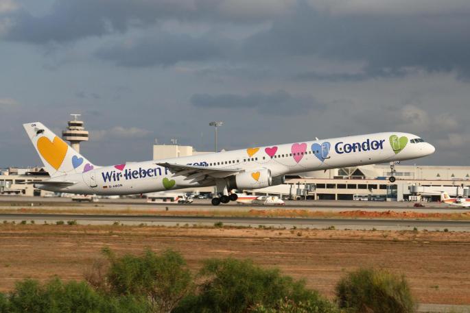 Condor-Maschine beim Start auf Mallorca.