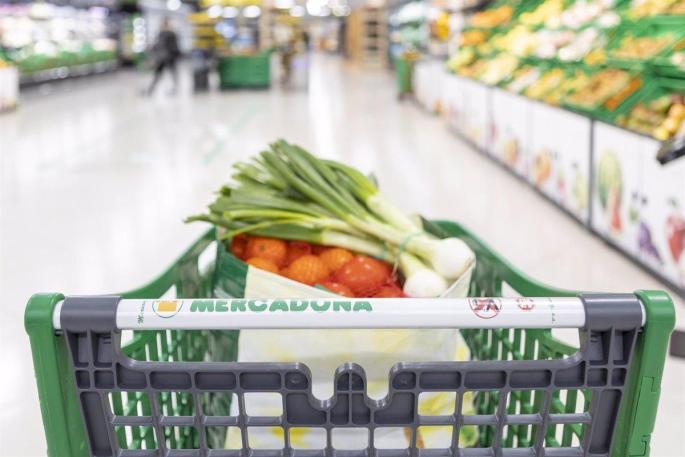 Die günstigen Preise in Mercadona-Filialen ziehen auch besonders viele deutsche Kunden an.