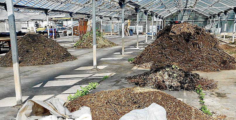 Unbehandelt verbessert Biochar noch nicht die Bodenqualität.