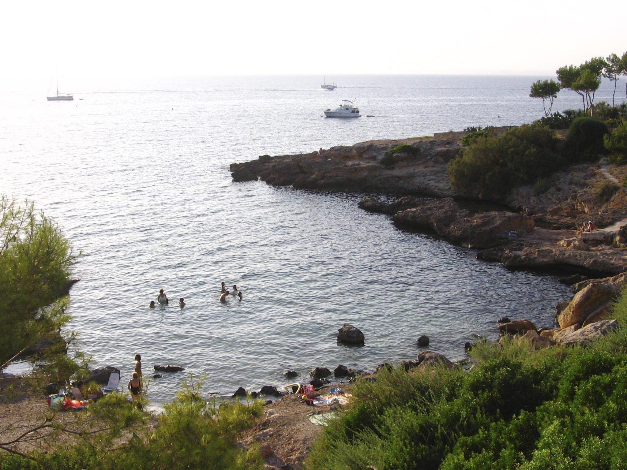 Strände, Calas, Buchten Cala Blava Strände, Calas, Buchten Cala Blava