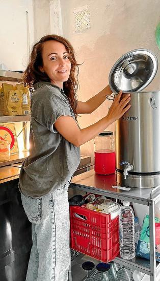 Amateur Mädchen kassiert schwarzen Riesen Amateur Mädchen kassiert schwarzen Riesen