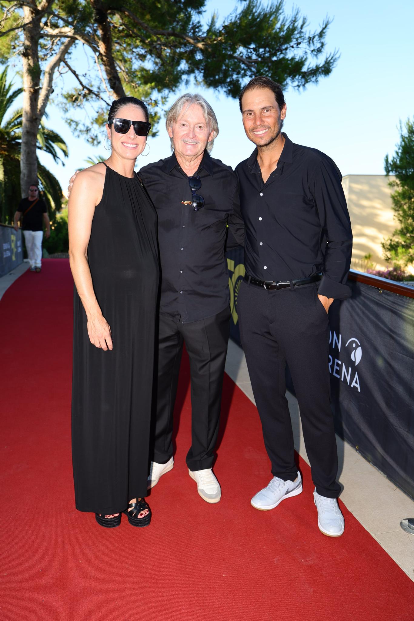 VIPs und Ehrengäste: Maria Francisca Perelló, „Monti” Monserrat Galmés und Tennis-Superstar Rafael Nadal (v.l.n.r.). (@uepress)