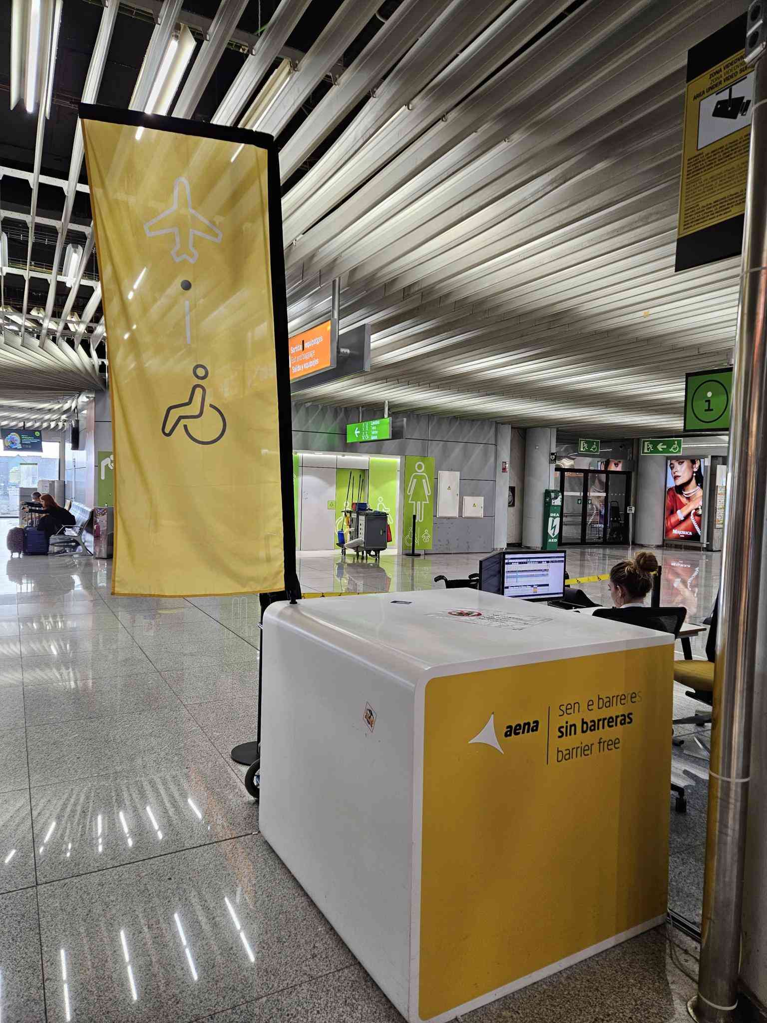 aeropuerto de palma movilidad reducida ayuda