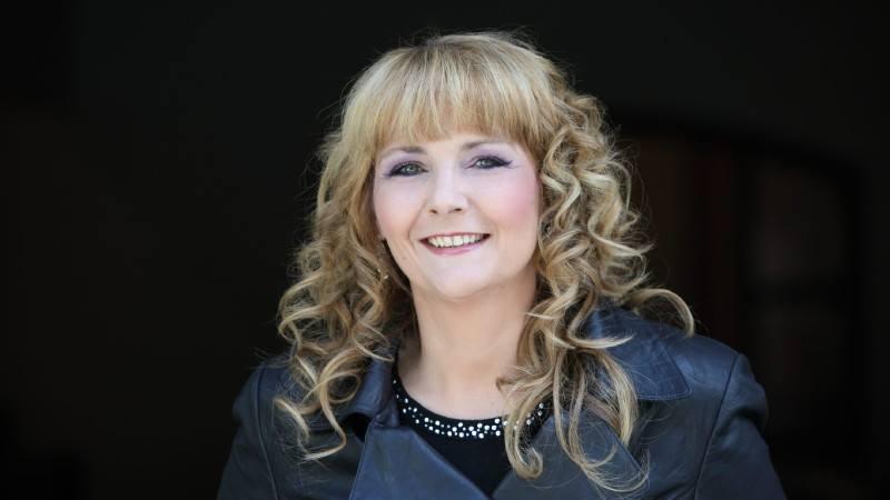 Helena Fürst » Ballermann » Veranstaltungen » Mallorca Magazin Helena Fürst verkauft auf Facebook einen Abend