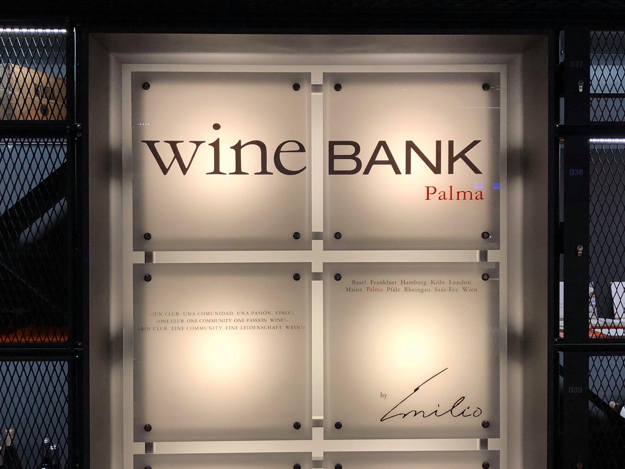 Erste WeinBank auf Mallorca feierlich