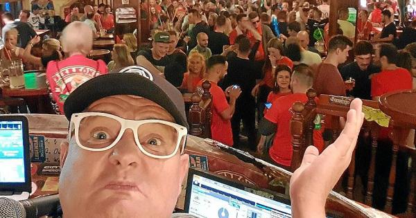 DJ Düse startet in seine 15. Saison auf Mallorca