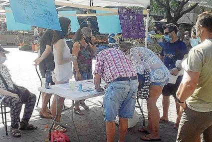 Stadträtin Conchi Baleato sammelte Unterschriften für besseres Trinkwasser.