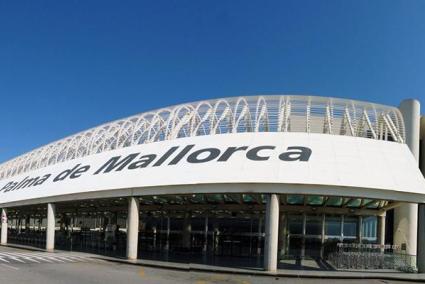 Blick auf den Flughafen von Mallorca.