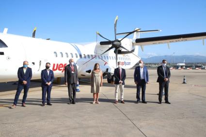 Die neue Fluglinie wurde am Freitag von der Balearen-Präsidentin Francina Armengol in Empfang genommen.