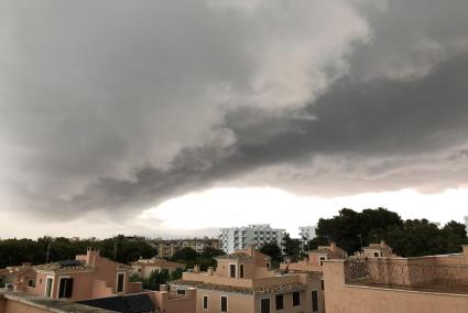 Auch auf Mallorca besteht mitunter die Gefahr, dass sich Gewitter bilden.