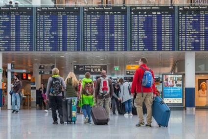 Am Flughafen München wird es am Freitag gar keinen Flugverkehr geben. Auch Mallorca-Reisende werden betroffen sein.