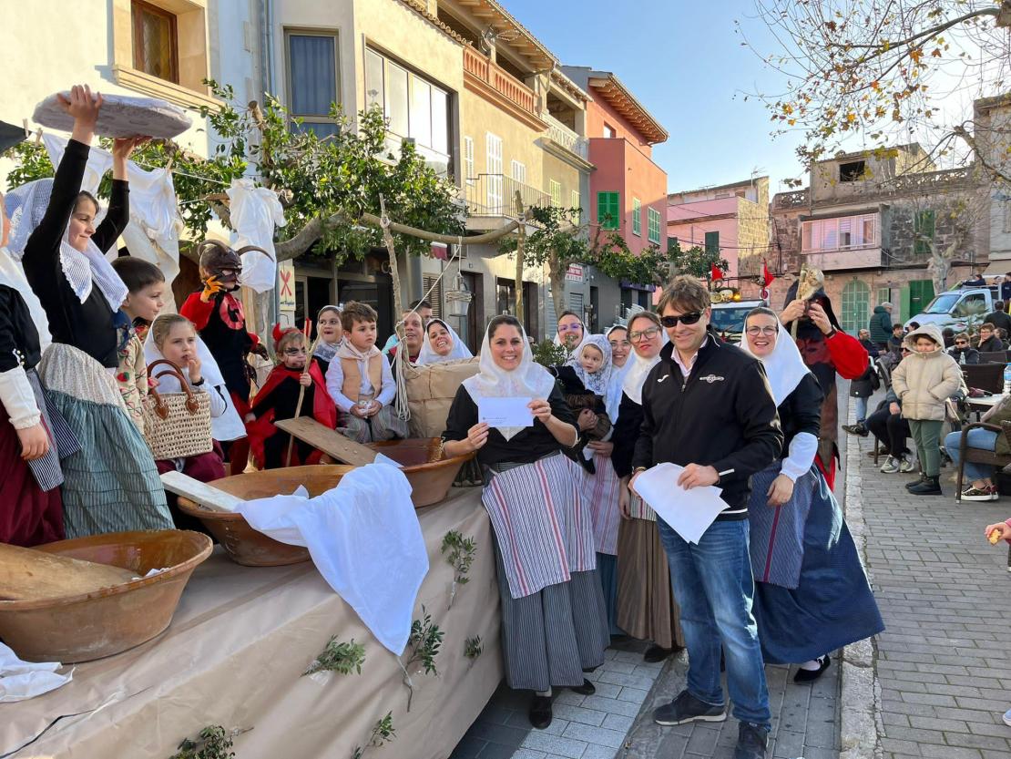 MALLORCA. FIESTAS PUEBLOS. BENEIDES DE SANT ANTONI.