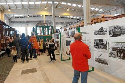 SON CARRIO. MUSEOS. El museo del ferrocarril de Son CarriÃ³ abre su historia al pÃºblico y crea escuela. Los alumnos del CEIP Sa