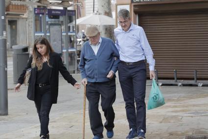 Wurde Opfer eines Einbruchs und griff zur Schrotflinte: Der 84-jährige Pau R. aus Porreres an diesem Freitag vor dem Landgericht in Palma.