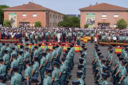 Der junge Mallorquiner wurde bei der historischen Feier der Guardia Civil in Südspanien als Bester seines Jahrgangs geehrt.