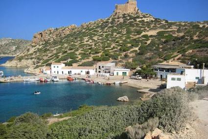 Der Meeresnationalpark von Cabrera, das ist die kleine Felsinsel vor der Süstküste von Mallorca, lockte 2014 rund 80.000 Besuche