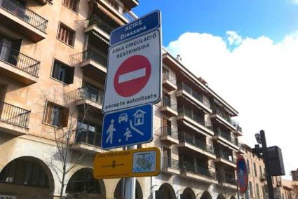 Viele verstehen nur Bahnhof: Verkehrszeichen in Palma.